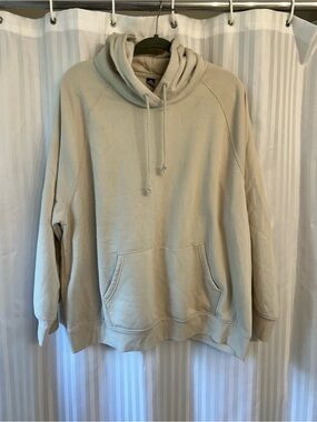 Old Navy Hoodie - Size XL